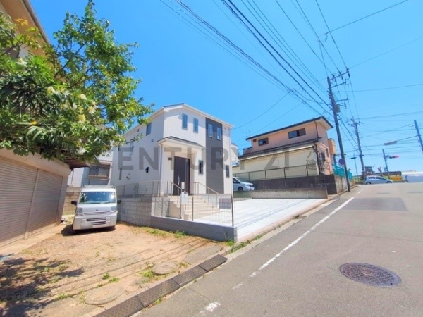 横浜市緑区上山３丁目　新築一戸建て