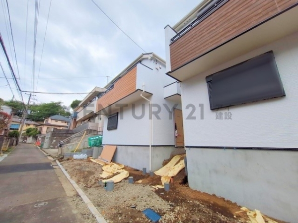 横浜市神奈川区白幡西町　新築一戸建て
