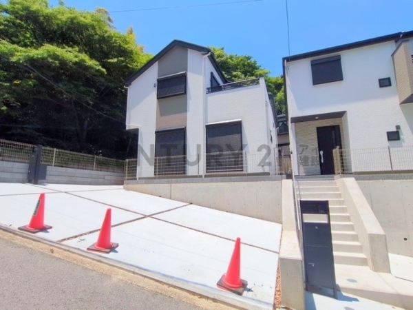 横浜市港北区大曽根台　新築一戸建て