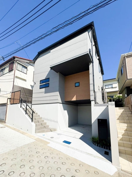 横浜市都筑区東山田町　新築一戸建て