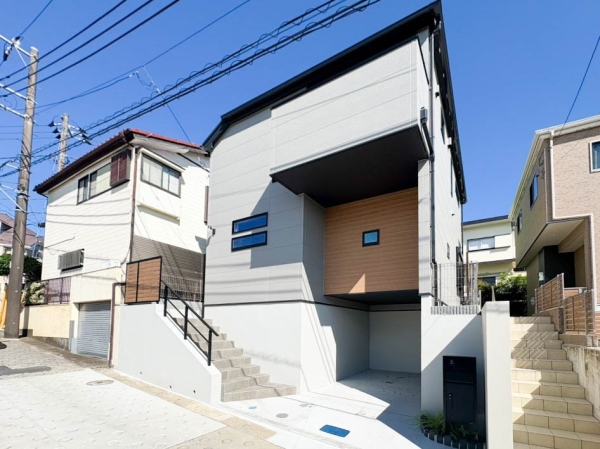 横浜市都筑区東山田町　新築一戸建て