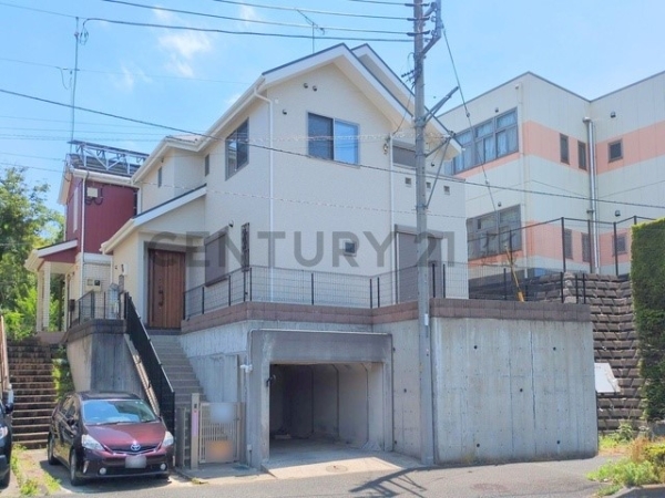 横浜市都筑区牛久保町　中古一戸建て