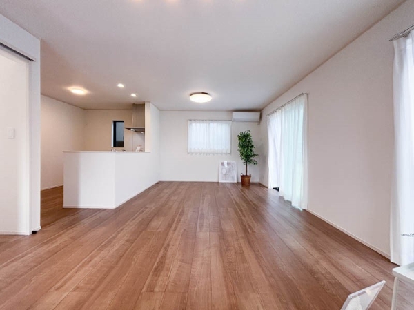 藤沢市亀井野　新築一戸建て