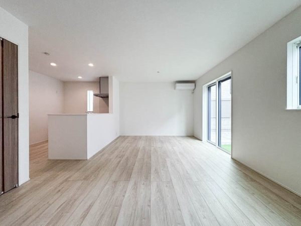 大和市上和田　新築一戸建て