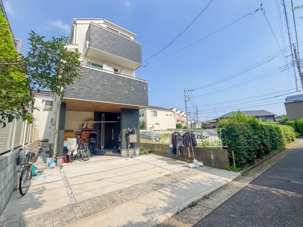横浜市鶴見区東寺尾中台　中古一戸建て