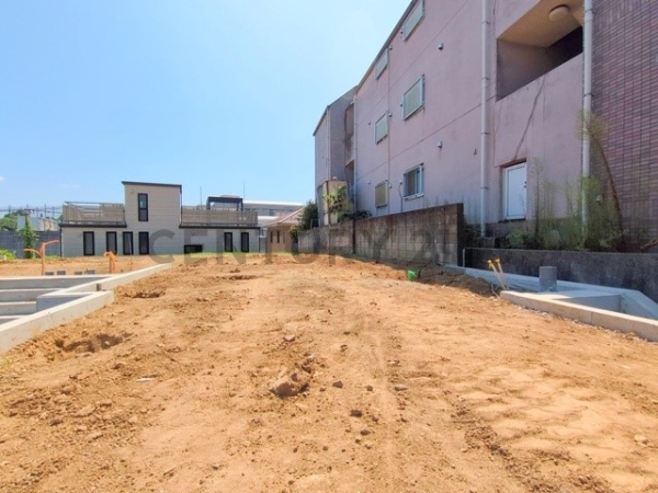 横浜市港南区丸山台２丁目　新築一戸建て