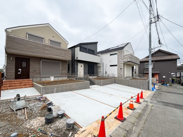 町田市小川１丁目　新築一戸建て