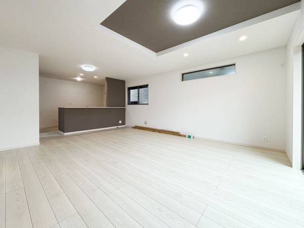 町田市小川１丁目　新築一戸建て