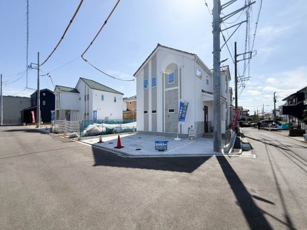 藤沢市高倉　新築一戸建て