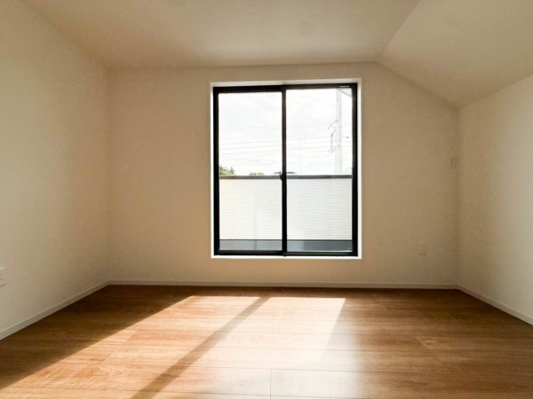 横浜市青葉区荏子田１丁目　新築一戸建て