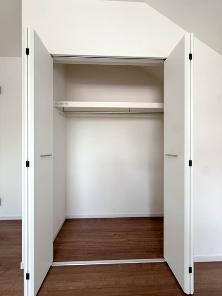 横浜市青葉区荏子田１丁目　新築一戸建て