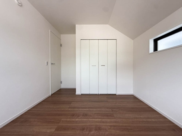 横浜市青葉区荏子田１丁目　新築一戸建て