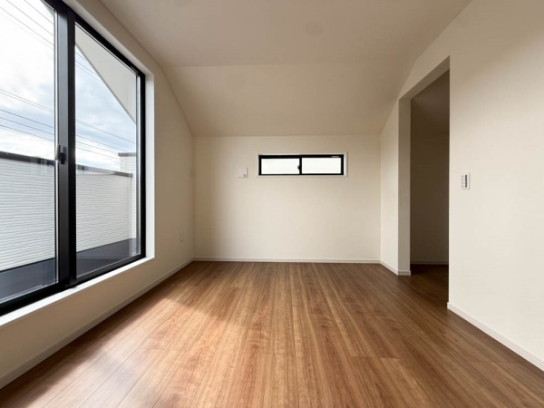 横浜市青葉区荏子田１丁目　新築一戸建て