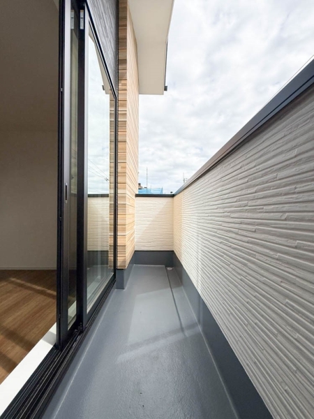 横浜市青葉区荏子田１丁目　新築一戸建て