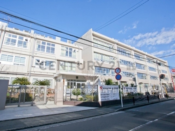 川崎市中原区木月4丁目の中古一戸建て(川崎市立住吉中学校)