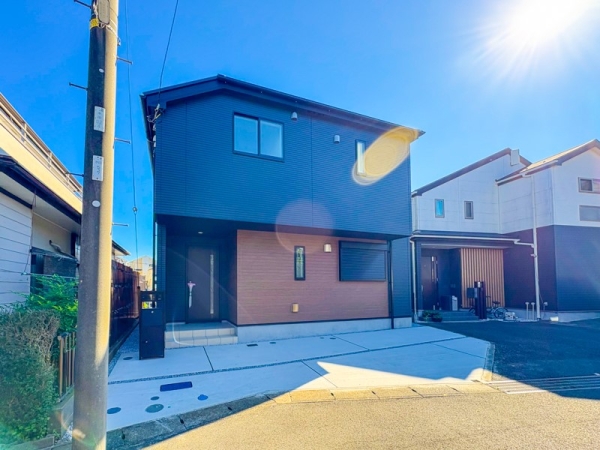 横浜市港南区下永谷３丁目　新築一戸建て