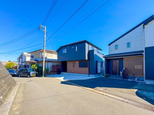 横浜市港南区下永谷３丁目　新築一戸建て