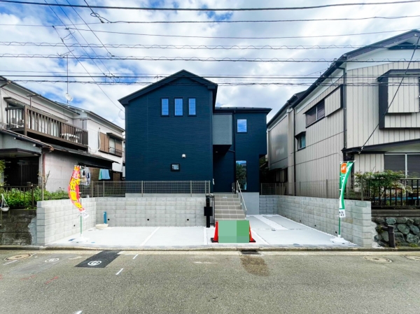 横浜市瀬谷区阿久和西３丁目　新築一戸建て