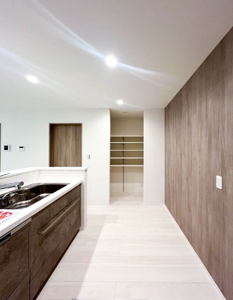 横浜市神奈川区斎藤分町　新築一戸建て