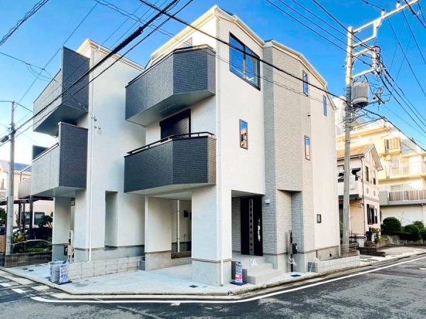 横浜市港北区小机町　新築一戸建て