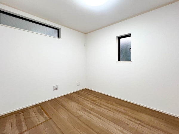 横浜市港北区小机町　新築一戸建て