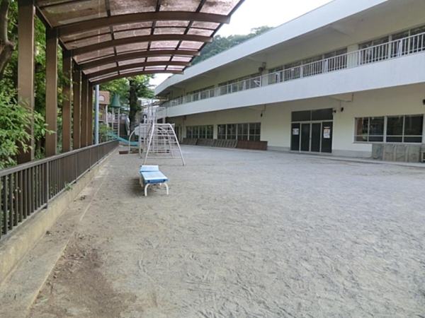 横浜市港北区小机町　新築一戸建て(小机幼稚園)