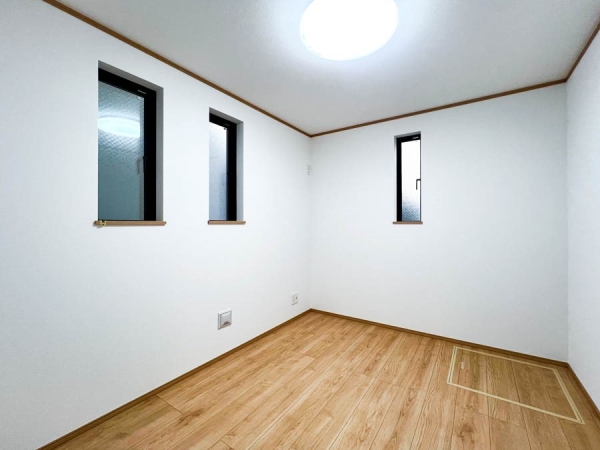 横浜市港北区小机町　新築一戸建て