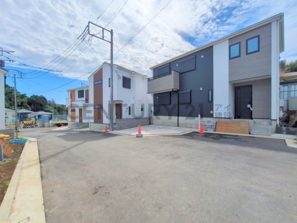 横浜市戸塚区汲沢町　新築一戸建て