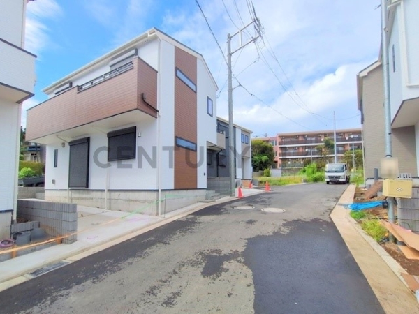 横浜市戸塚区汲沢町　新築一戸建て