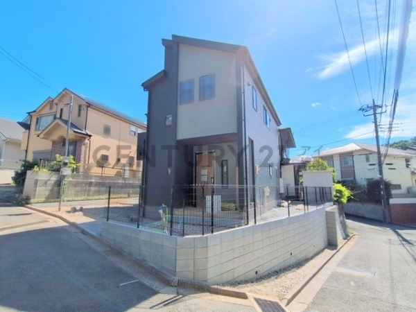 横浜市旭区中沢１丁目　新築一戸建て