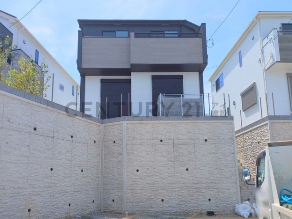 横浜市保土ケ谷区仏向町　新築一戸建て