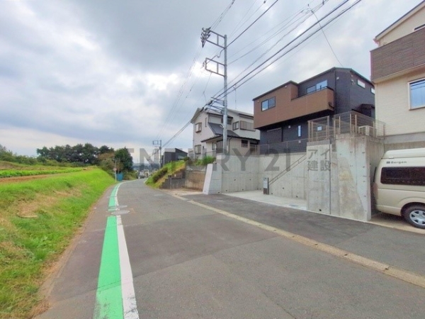 横浜市泉区下飯田町　新築一戸建て