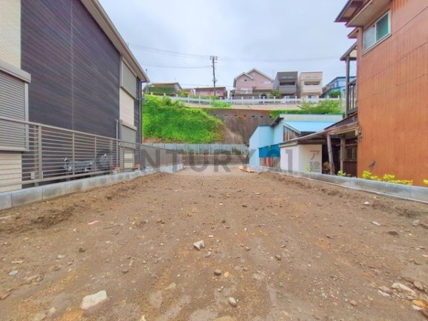 横浜市金沢区釜利谷南２丁目　新築一戸建て