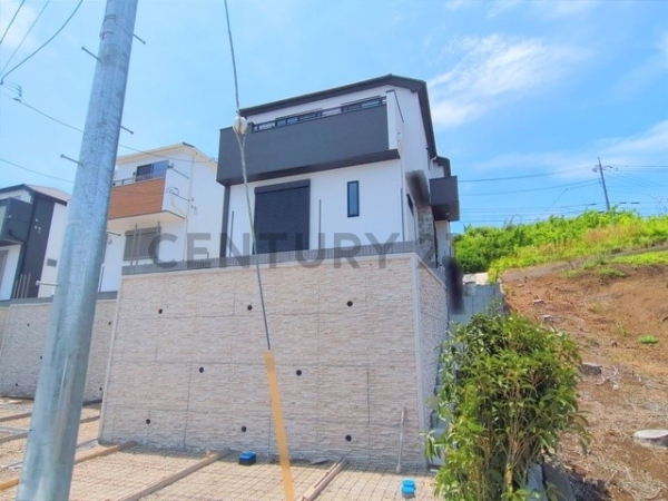 横浜市保土ケ谷区仏向町　新築一戸建て