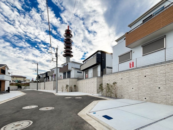 横浜市保土ケ谷区仏向町　新築一戸建て