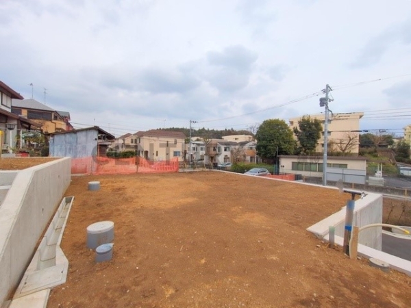 横浜市瀬谷区二ツ橋町　売地