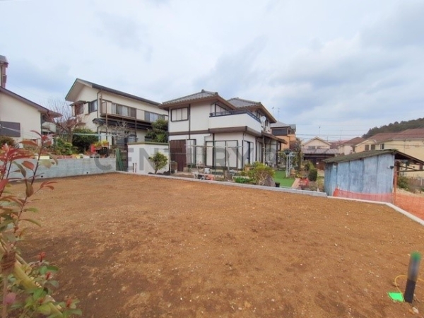 横浜市瀬谷区二ツ橋町　売地