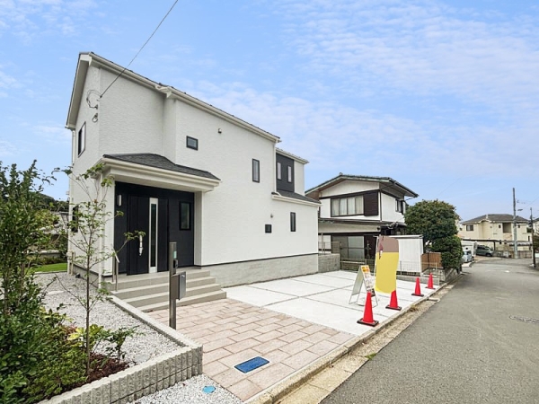 横浜市栄区庄戸5丁目 新築一戸建て