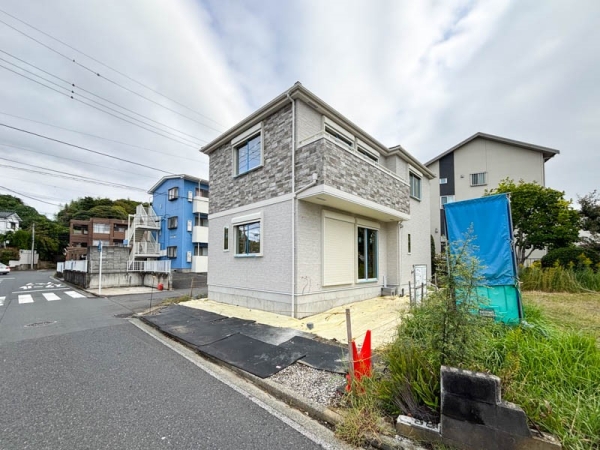 横浜市戸塚区下倉田町　新築一戸建て