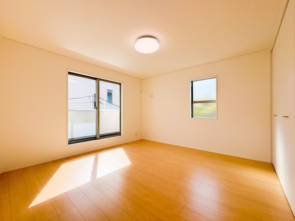 横浜市都筑区池辺町　新築一戸建て