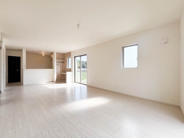 藤沢市石川 新築一戸建て(リビング)