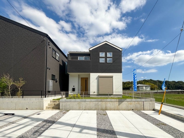 藤沢市石川　新築一戸建て