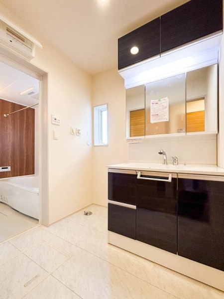 横須賀市岩戸３丁目　新築一戸建て