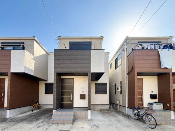 川崎市高津区東野川１丁目　中古一戸建て
