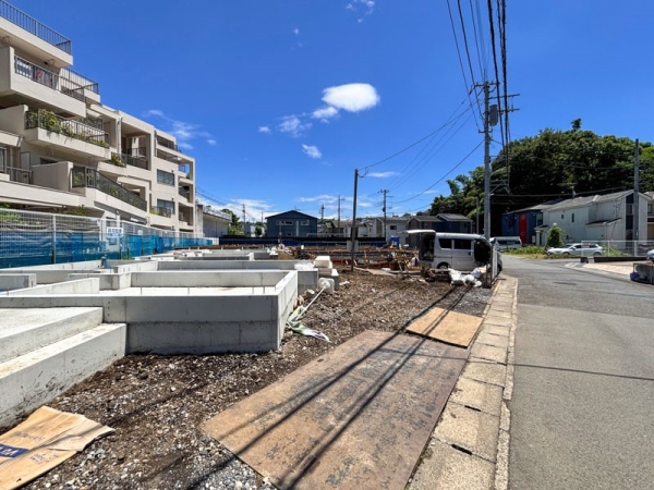 川崎市宮前区西野川３丁目　新築一戸建て