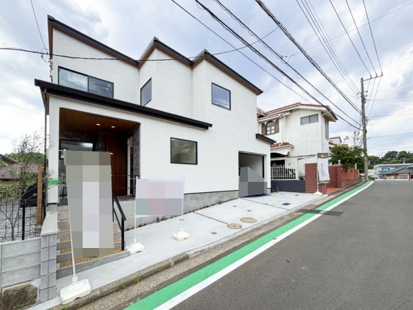 横浜市青葉区美しが丘４丁目　新築一戸建て