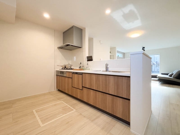 横浜市泉区下和泉３丁目　新築一戸建て