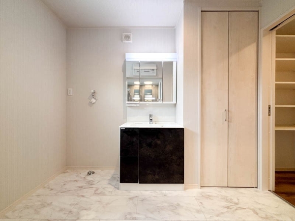 横浜市鶴見区北寺尾５丁目　新築一戸建て