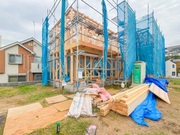 横浜市鶴見区北寺尾５丁目　新築一戸建て