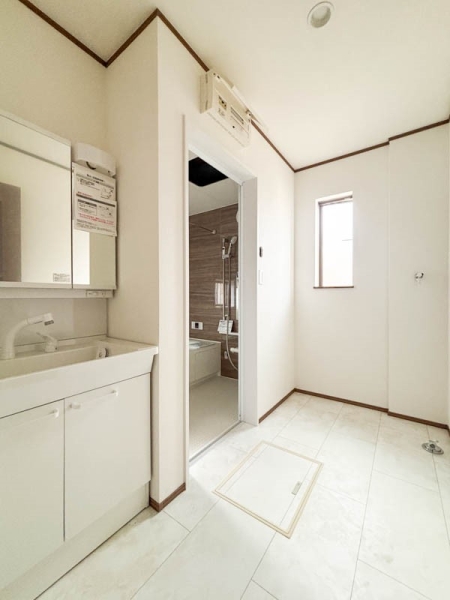 藤沢市今田 新築一戸建て(洗面台・洗面所)